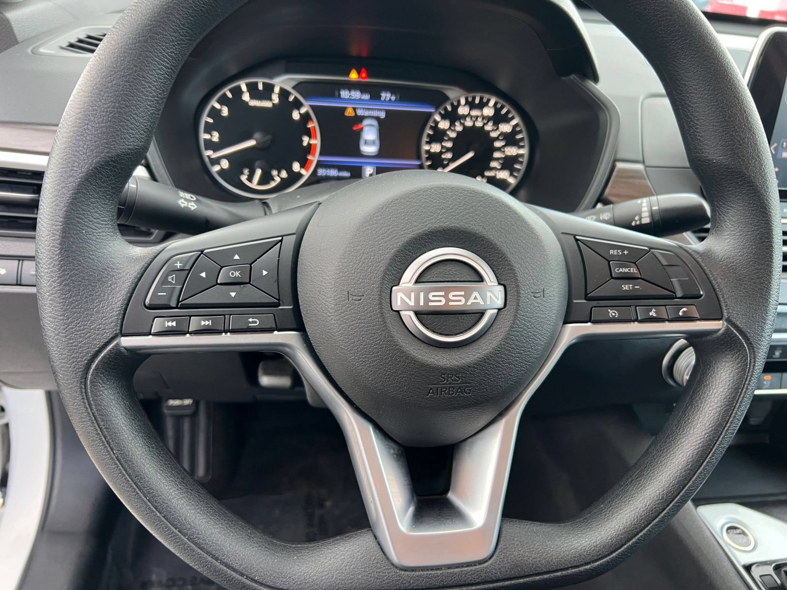 Used 2025 Nissan Altima 2.5 SV FWD image 23