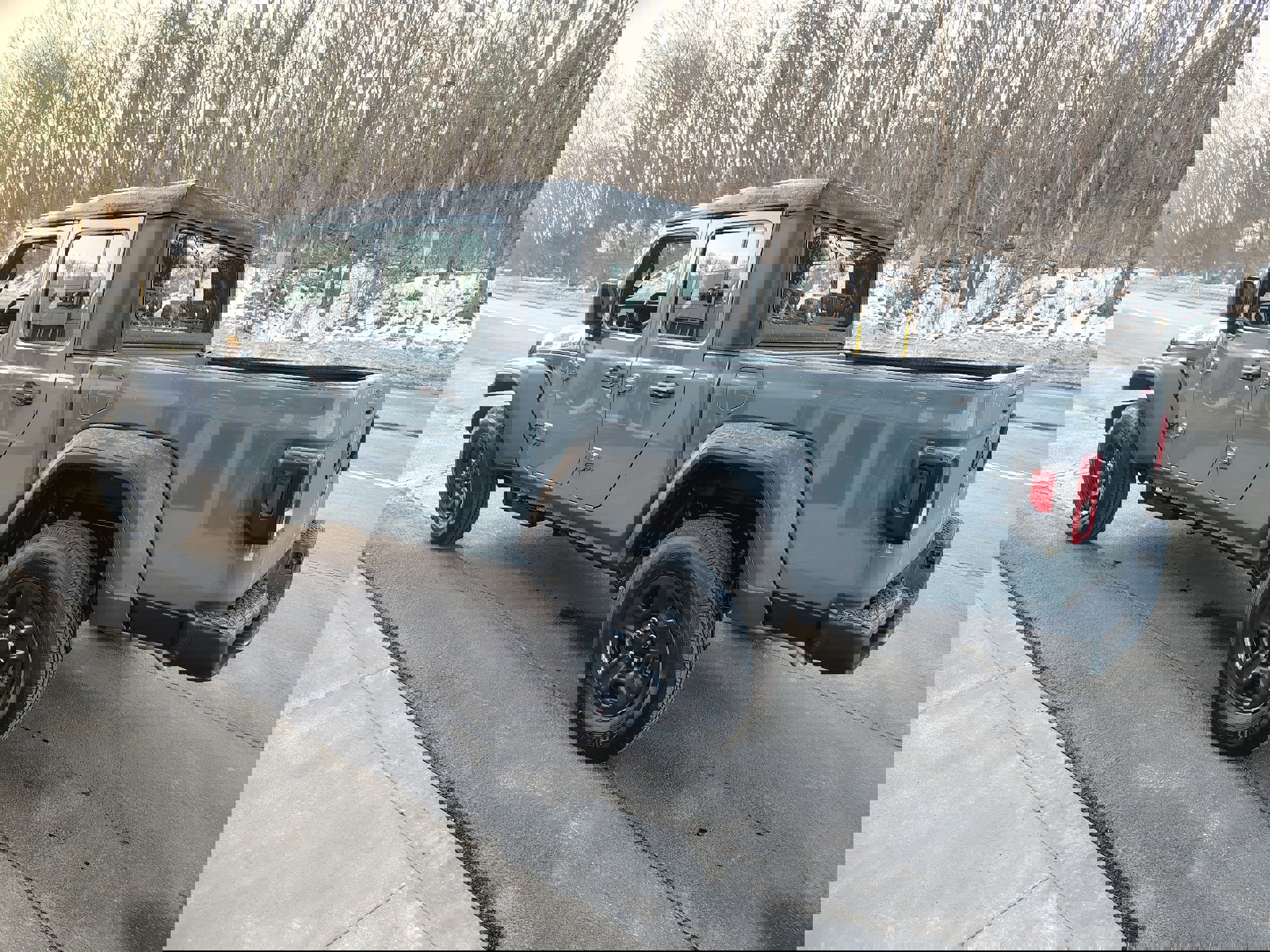 New 2026 Jeep Gladiator Sport image 5