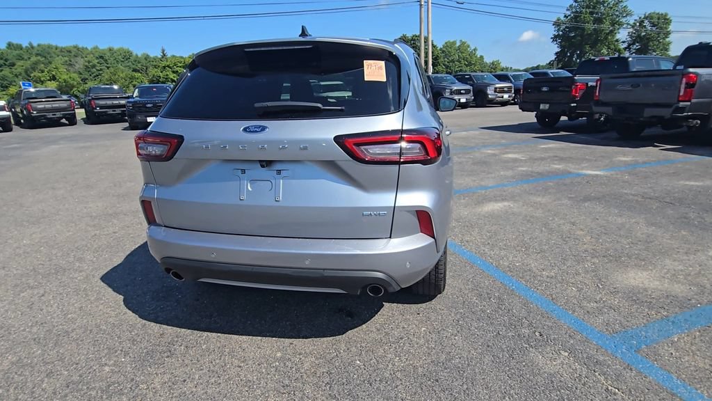 Used 2023 Ford Escape ST-Line Select w/ Tech Pack #2 AWD/4WD image 18