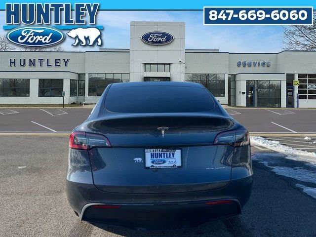 Used 2022 Tesla Model Y Long Range image 5