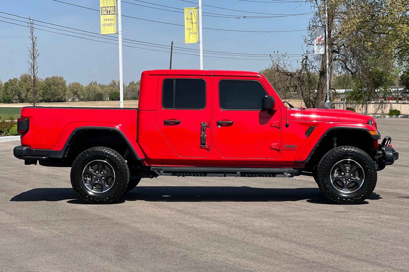 Used 2021 Jeep Gladiator Rubicon AWD/4WD image 3