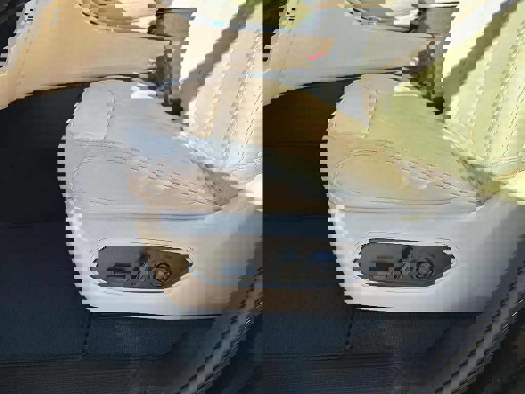 New 2026 Jeep Grand Cherokee Limited w/ Limited Altitude Package image 11