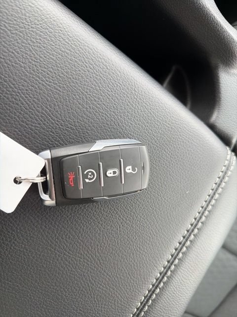 Used 2026 RAM 1500 Warlock AWD/4WD image 35