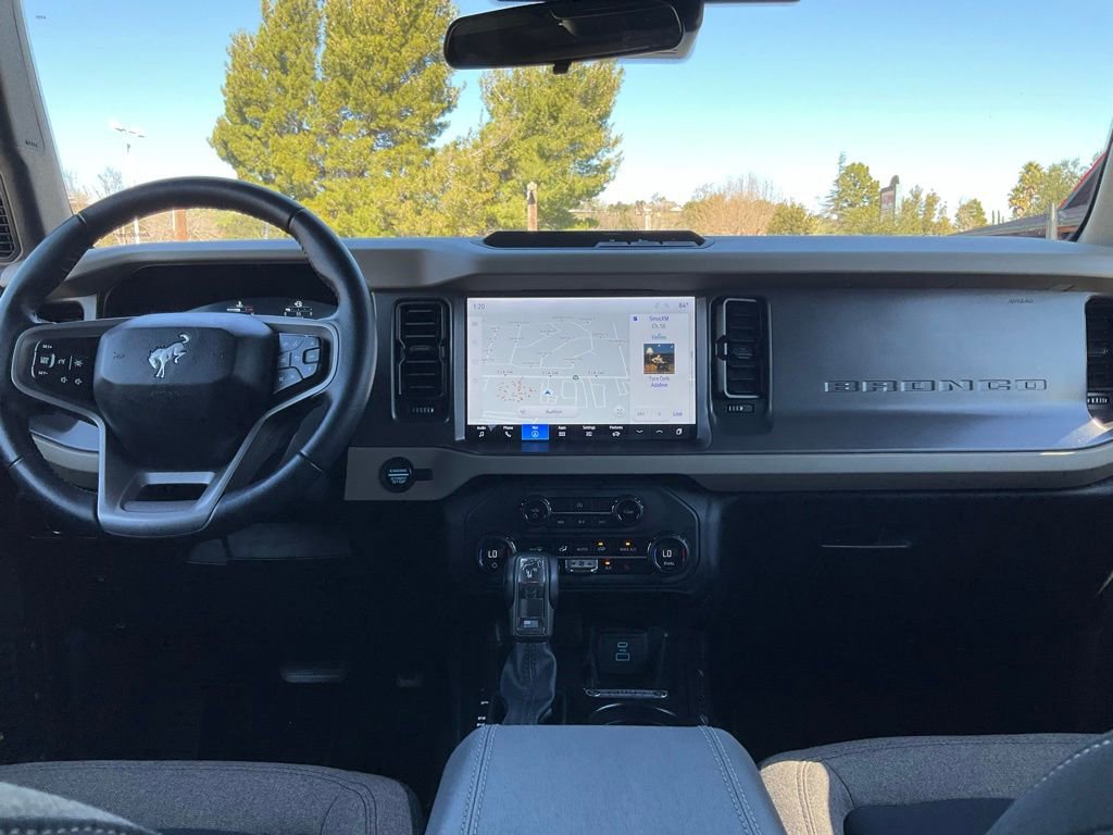Used 2025 Ford Bronco Big Bend image 37