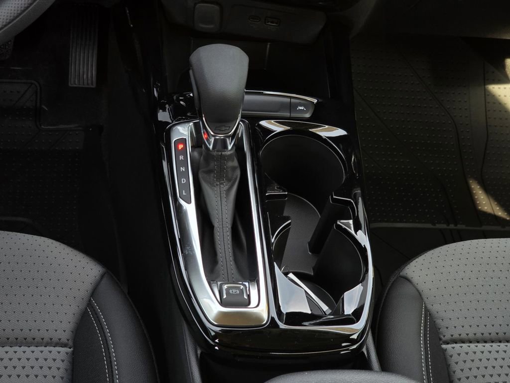 New 2026 Chevrolet Trax LT image 12