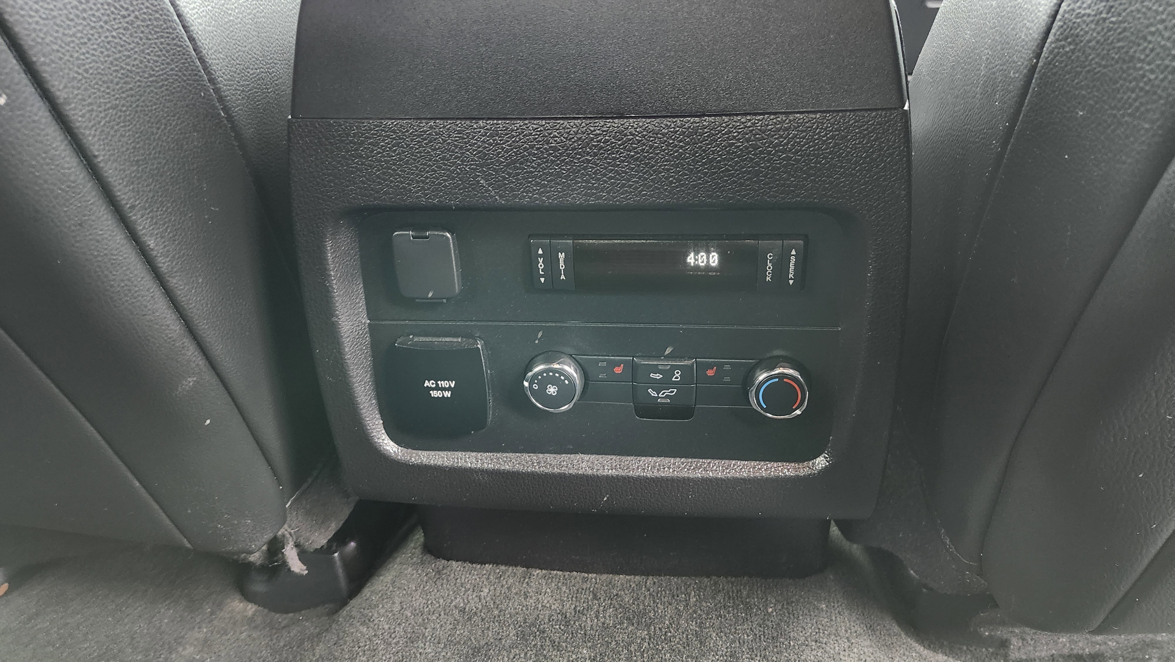 Used 2016 Lincoln Navigator Reserve image 23