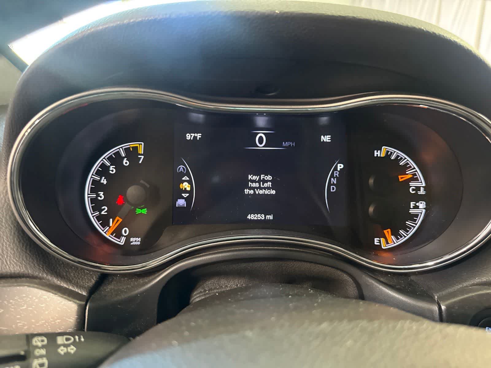 Used 2018 Jeep Grand Cherokee Altitude AWD/4WD image 21