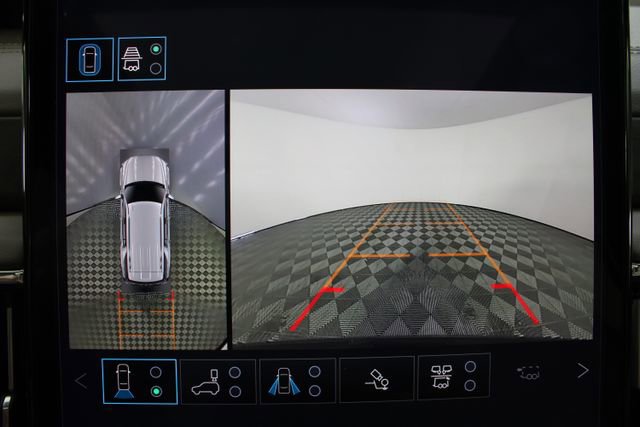 Used 2026 GMC Yukon Denali w/ Denali Reserve Package image 5