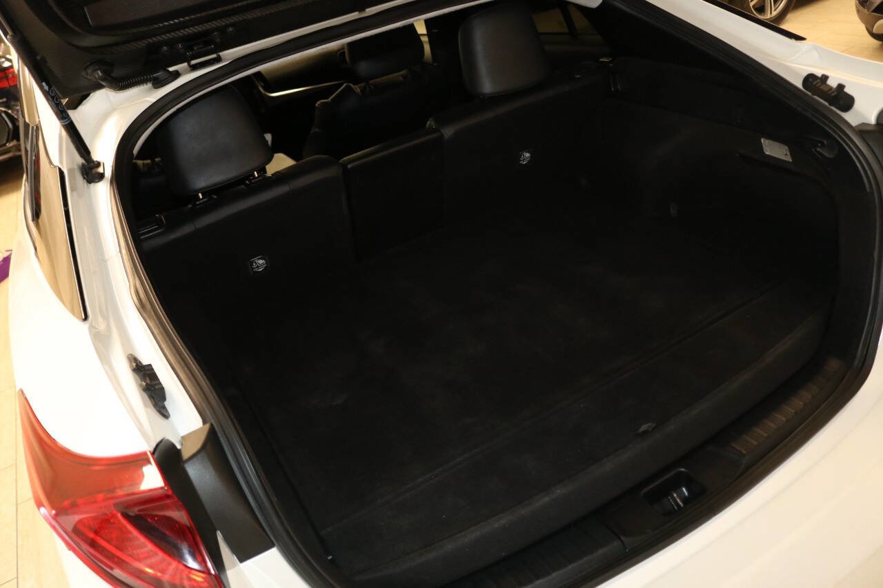 Used 2017 Toyota Prius Prime Advanced image 80