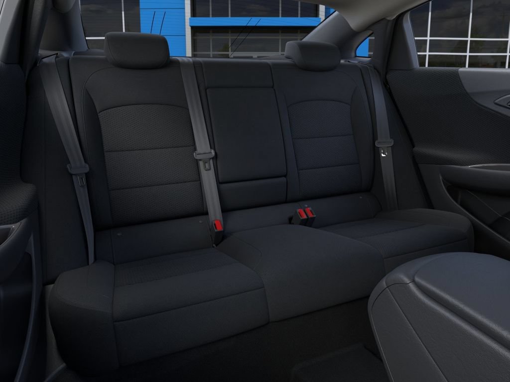 New 2025 Chevrolet Malibu RS FWD image 17