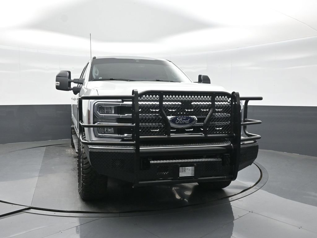 Used 2025 Ford F250 Lariat w/ FX4 Off-Road Package image 12