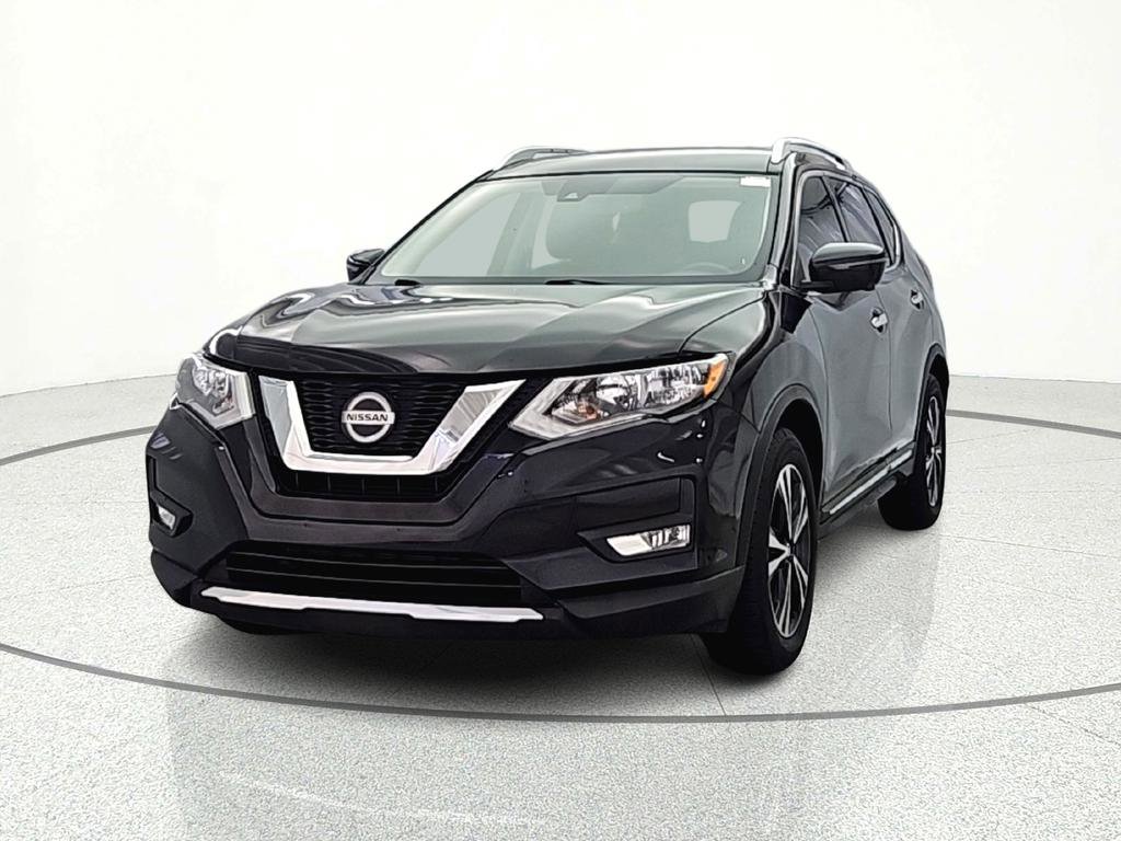 Used 2018 Nissan Rogue SL image 2