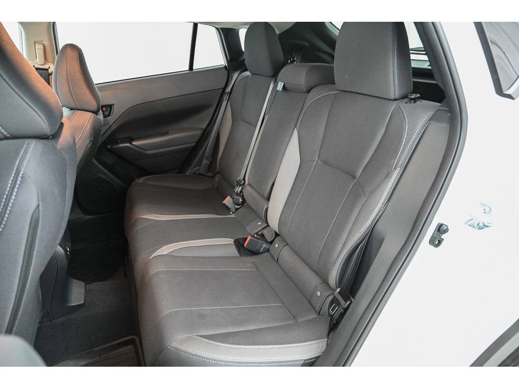 Used 2025 Subaru Crosstrek 2.0i Premium image 12