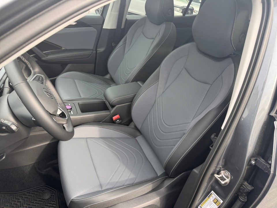 New 2026 Volkswagen Tiguan SE AWD/4WD image 30
