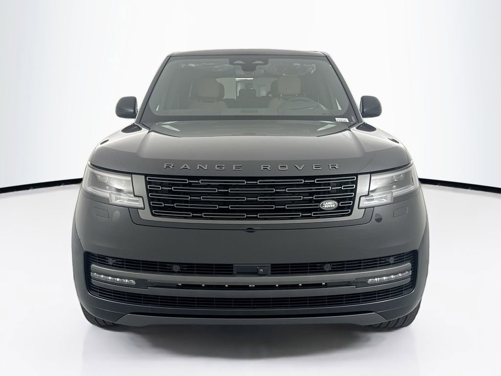 New 2026 Land Rover Range Rover Long Wheelbase SE AWD/4WD image 2