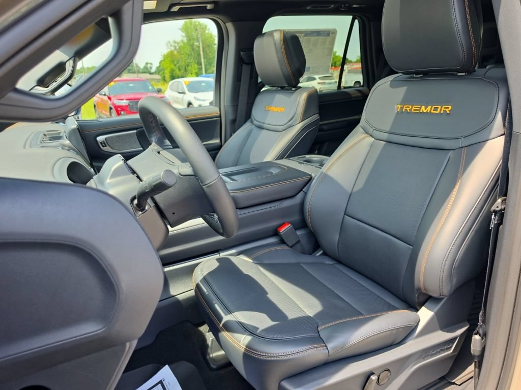 New 2027 Ford Expedition Tremor w/ Driver's Package AWD/4WD image 19