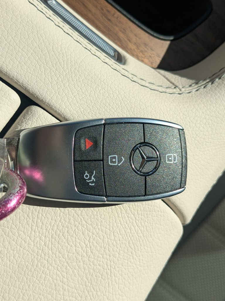 Used 2025 Mercedes-Benz GLE 450 4MATIC Coupe image 26