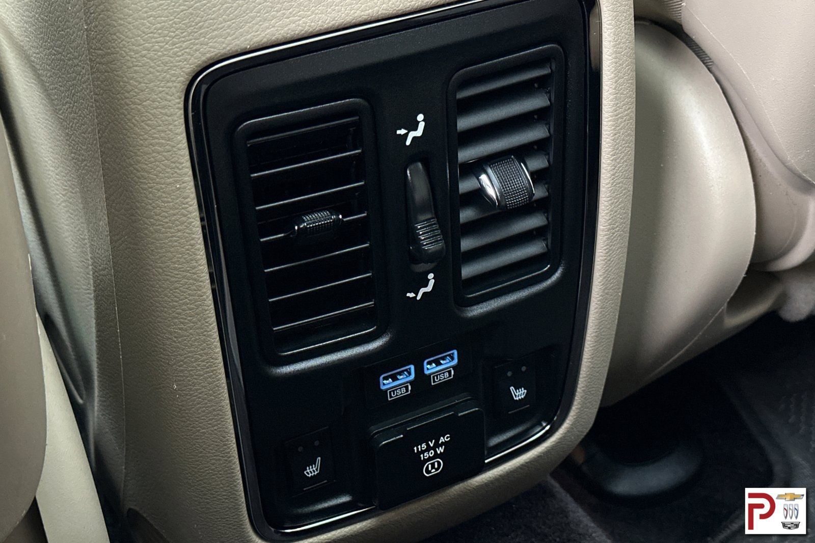 Used 2018 Jeep Grand Cherokee Limited w/ Luxury Group II image 15