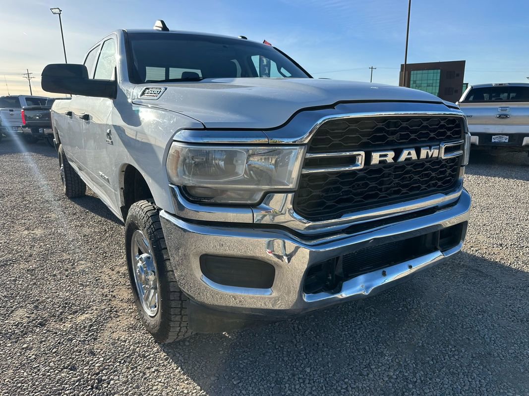 Used 2019 RAM 3500 Tradesman image 2