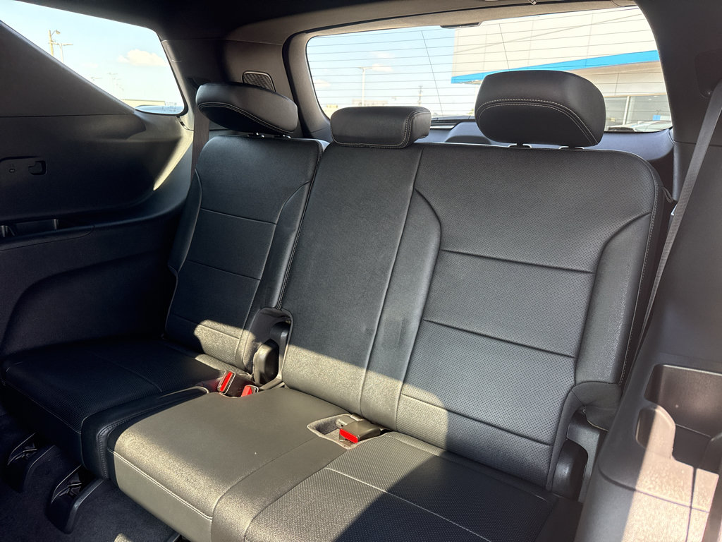 Certified 2024 Chevrolet Traverse RS AWD/4WD image 36