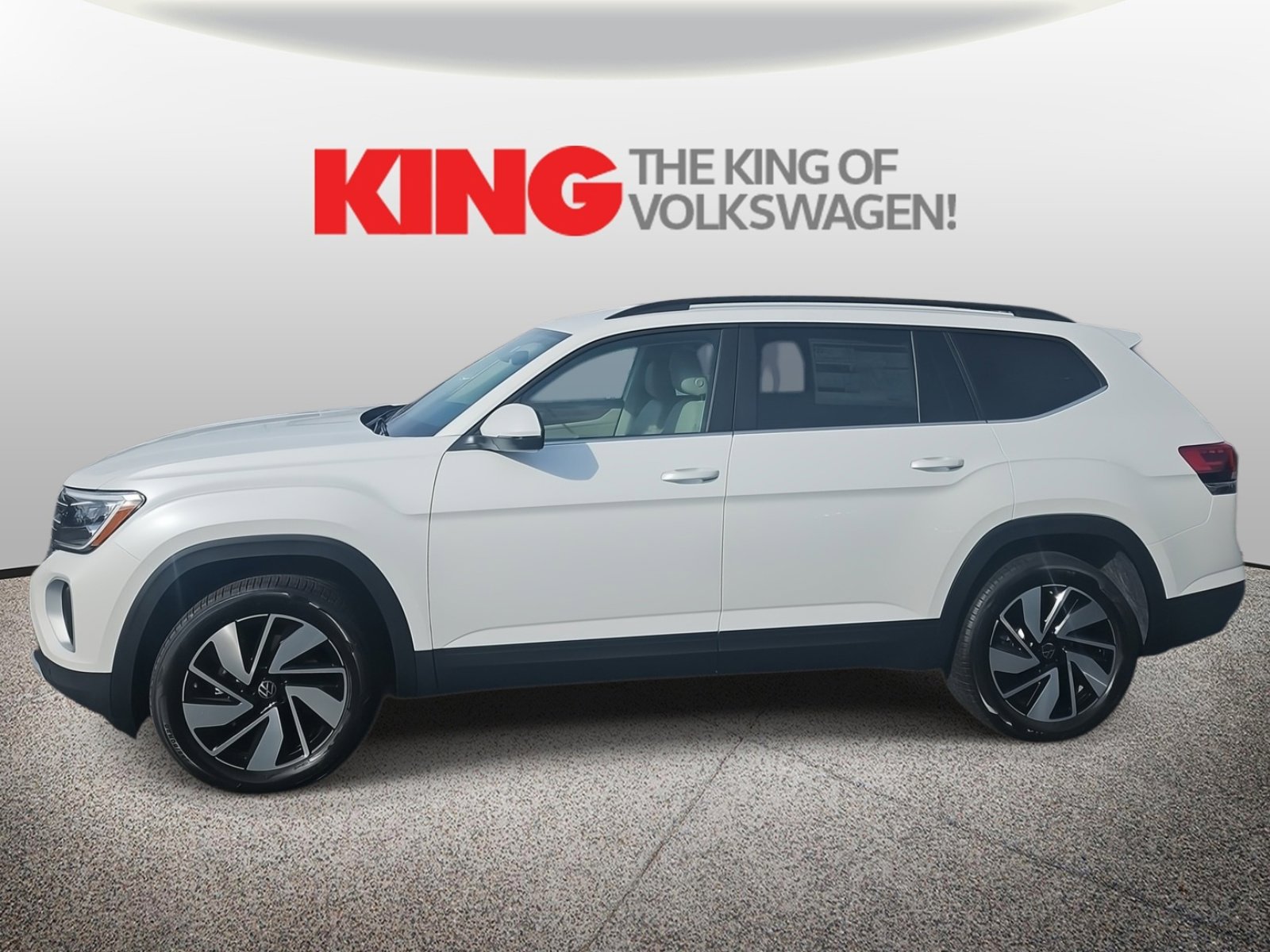 New 2026 Volkswagen Atlas SE image 7