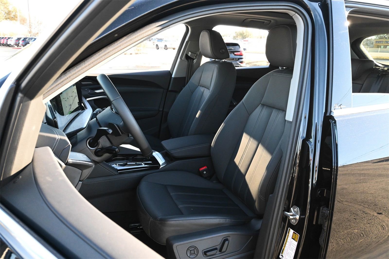 Certified 2025 Audi Q5 Premium Plus w/ Premium Plus image 15