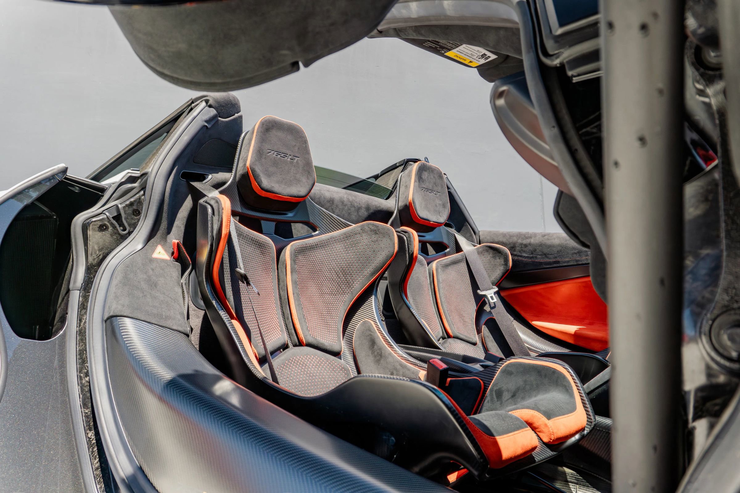 Used 2022 McLaren 765LT RWD image 62
