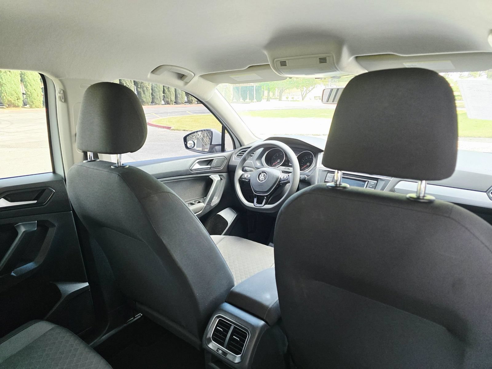 Used 2018 Volkswagen Tiguan S FWD image 36