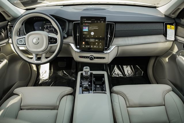 New 2026 Volvo XC90 T8 Ultra w/ Protection Package Premier image 20