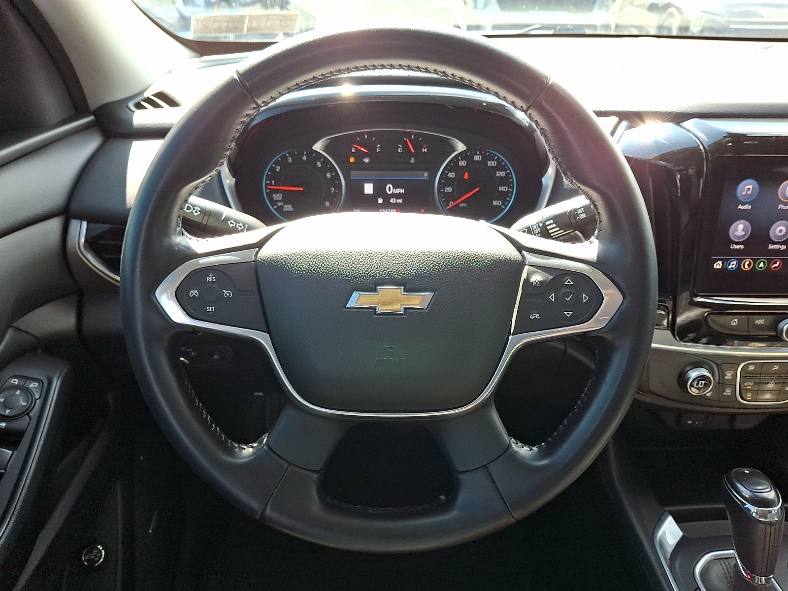 Used 2020 Chevrolet Traverse LT w/ LT Premium Package FWD image 23