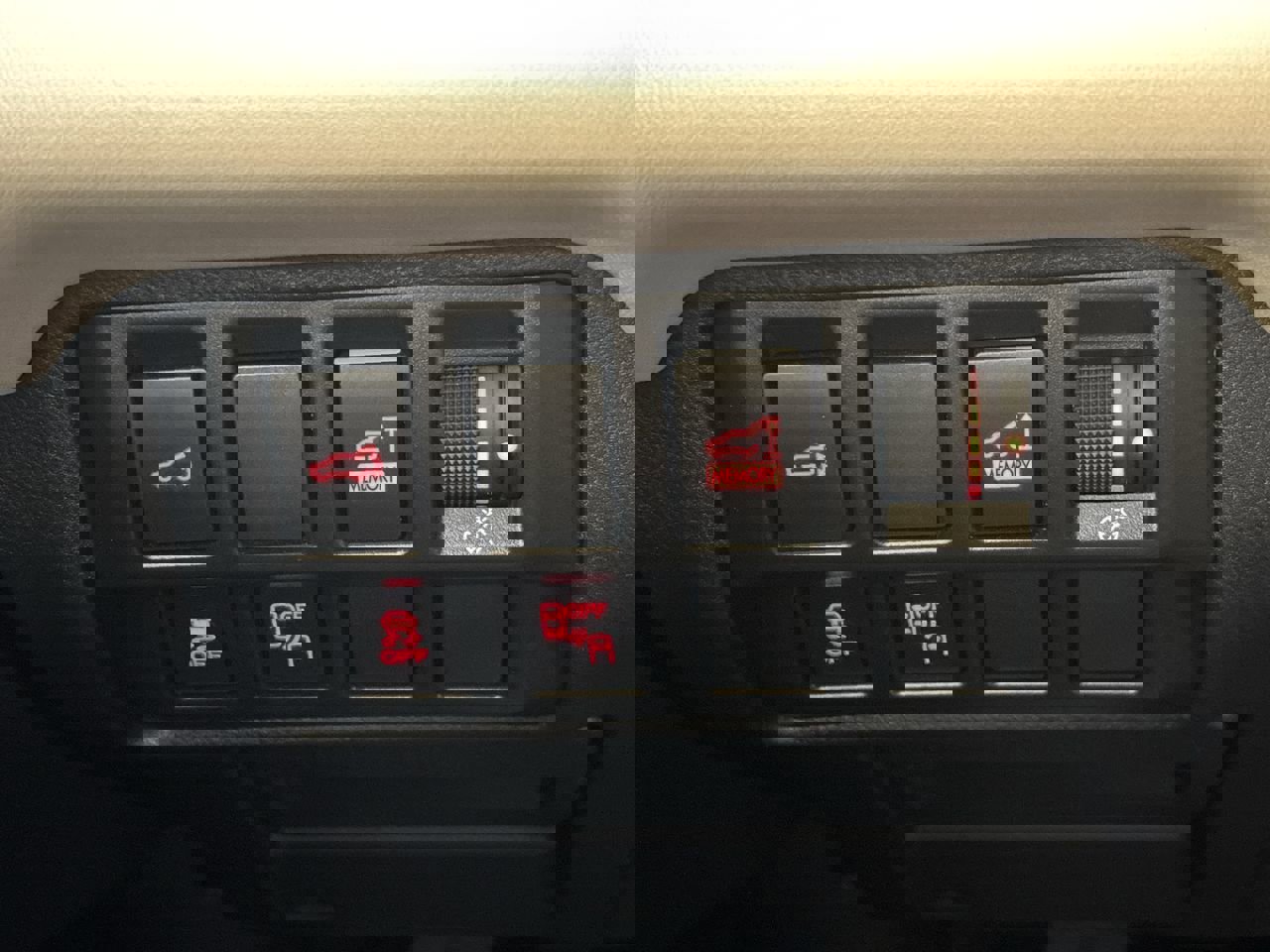 Used 2019 Subaru Ascent Limited image 20