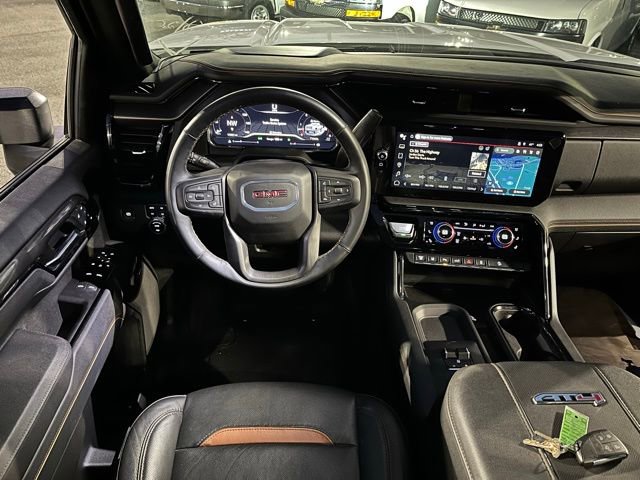 Used 2025 GMC Sierra 3500 AT4 AWD/4WD image 30