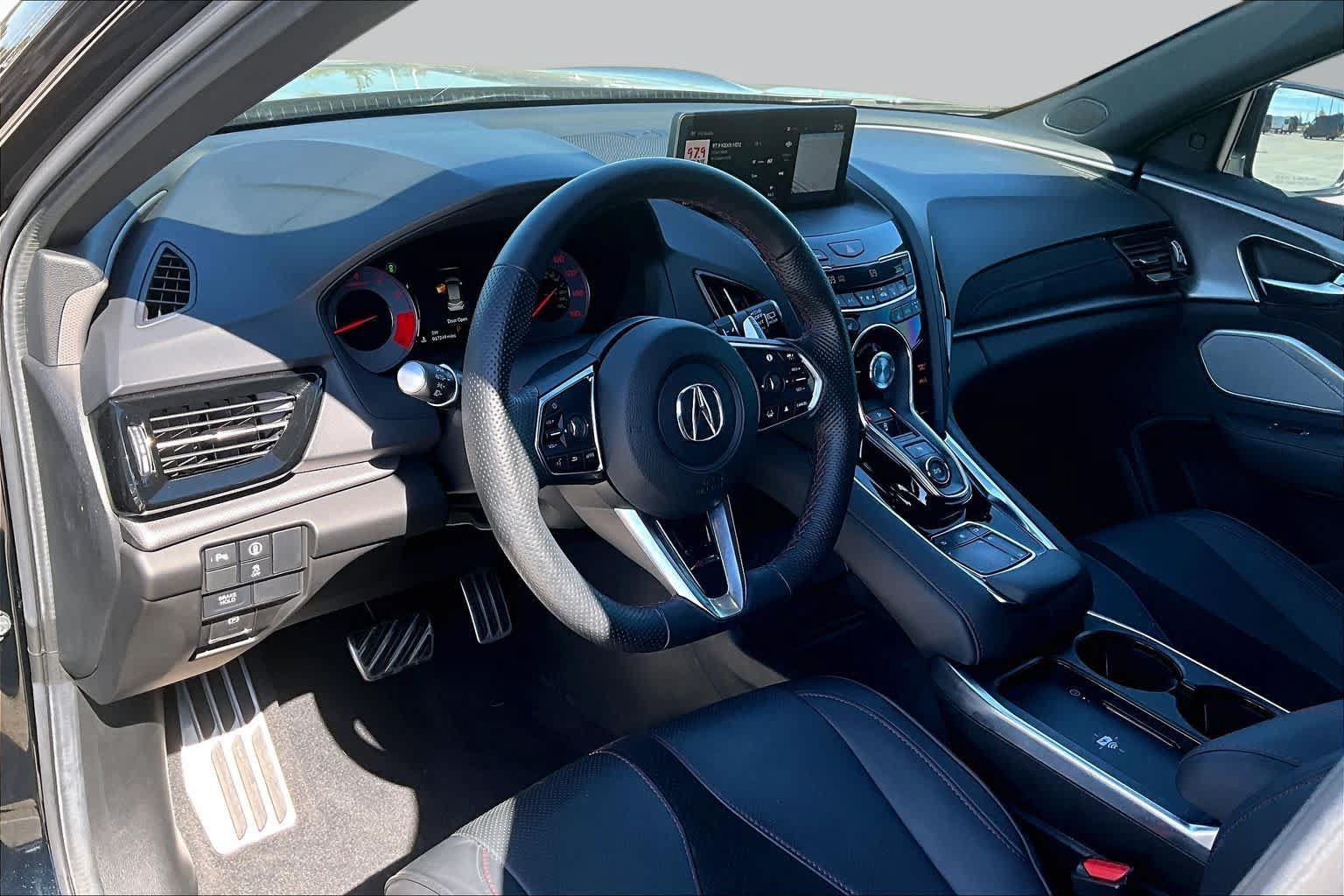 Used 2025 Acura RDX w/ Advance Package AWD/4WD image 16