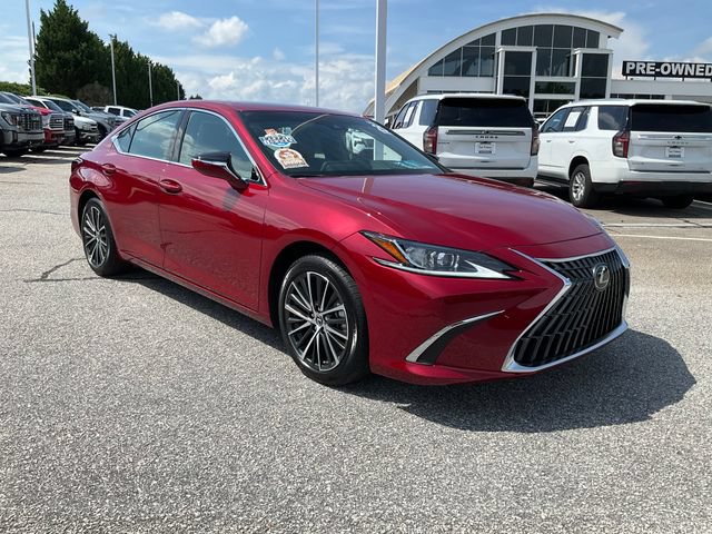 Used 2025 Lexus ES 350 w/ Premium Package FWD image 3