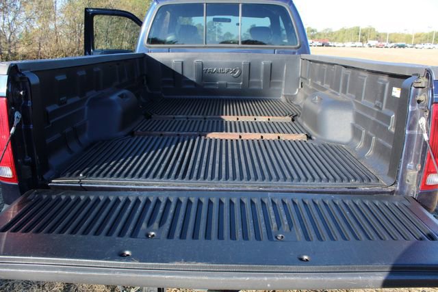 Used 2001 Ford F350 XLT image 12