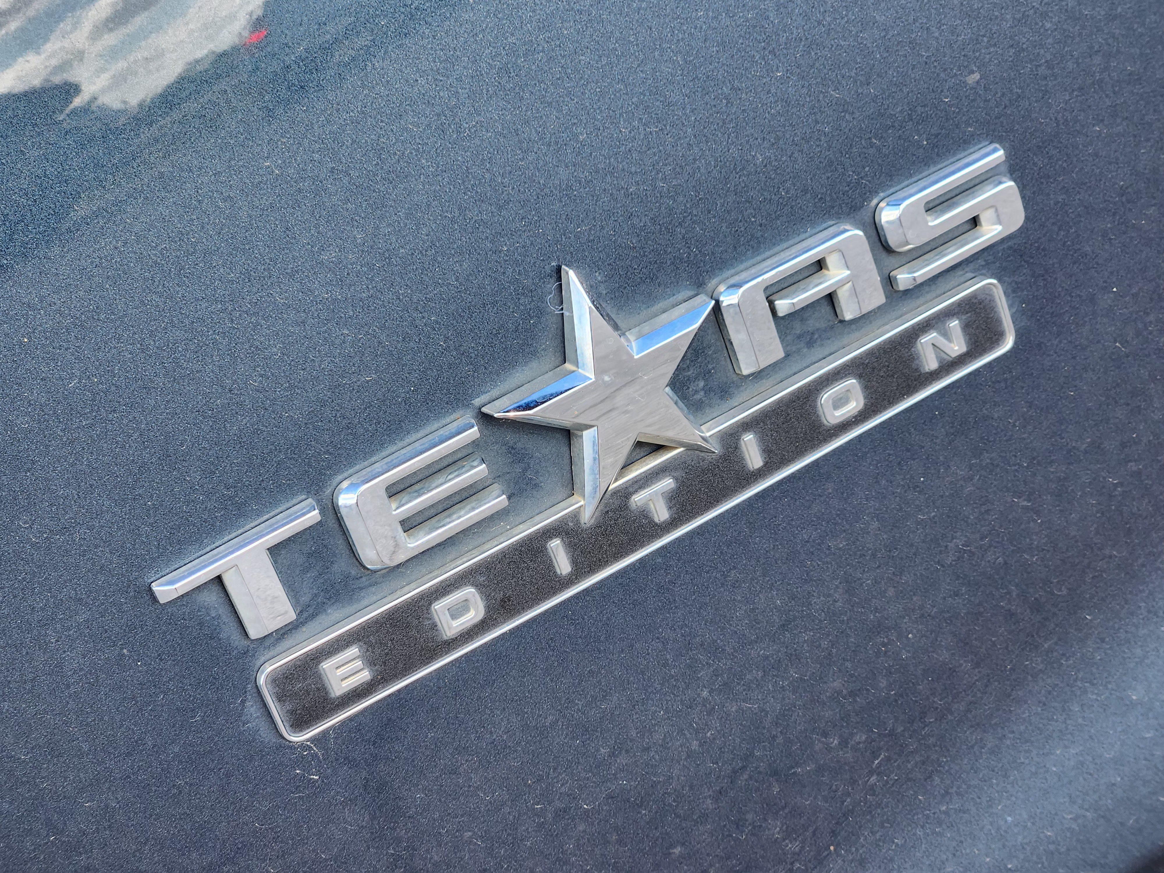 Used 2019 Chevrolet Silverado 1500 LT w/ Texas Edition RWD image 12