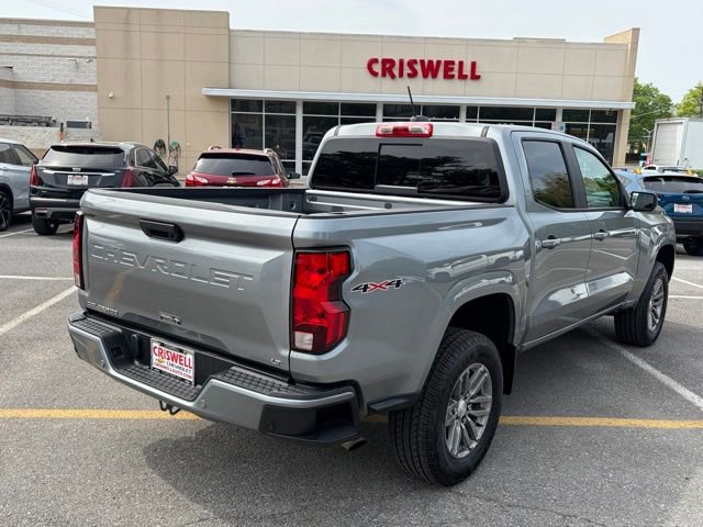 Used 2023 Chevrolet Colorado LT w/ LT Convenience Package II AWD/4WD image 8