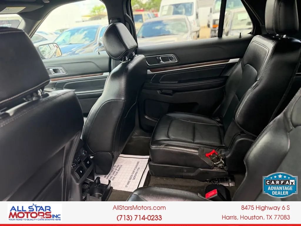 Used 2017 Ford Explorer Limited w/ Equipment Group 301A FWD image 6