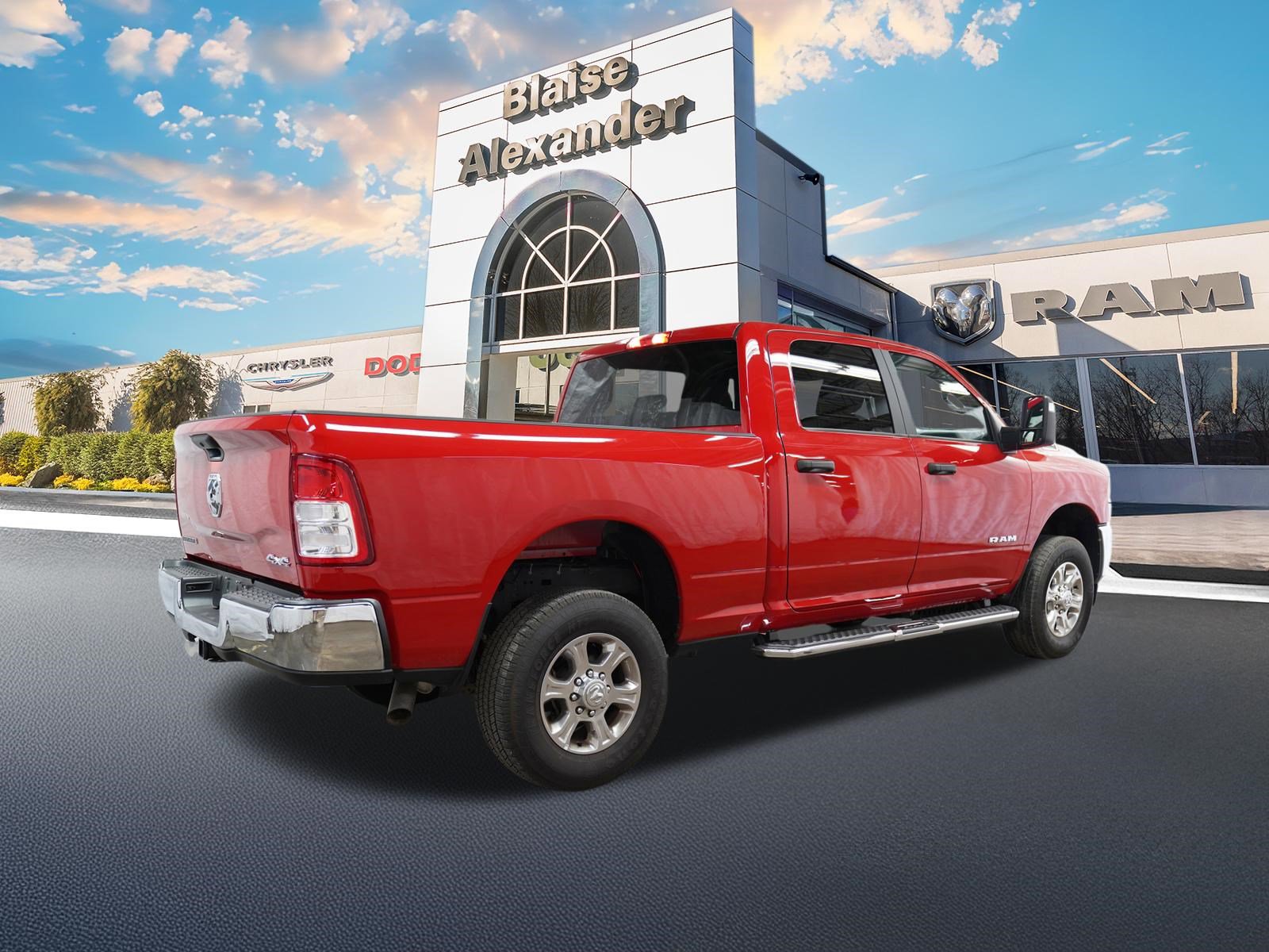 Used 2024 RAM 2500 Big Horn w/ Bed Utility Group AWD/4WD video 3