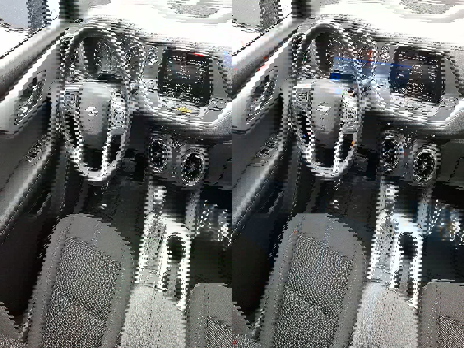 Used 2020 Chevrolet Blazer LT image 10