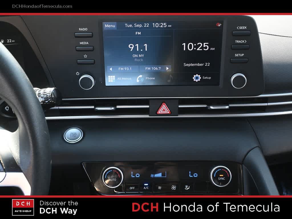 Used 2023 Hyundai Elantra SEL FWD image 12