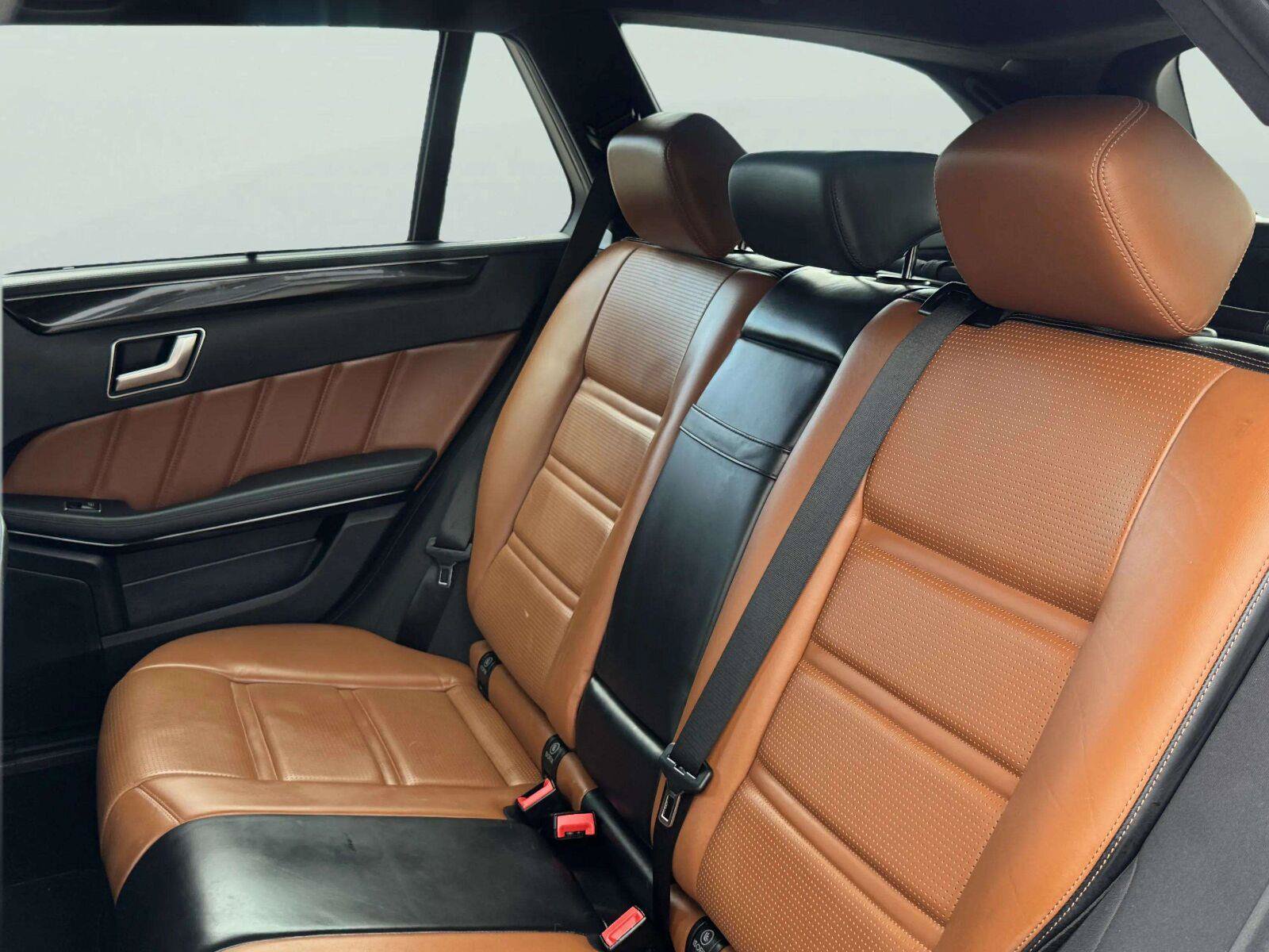 Used 2014 Mercedes-Benz E 63 AMG S-Model image 33