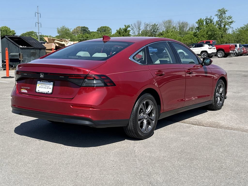 Used 2023 Honda Accord EX image 3