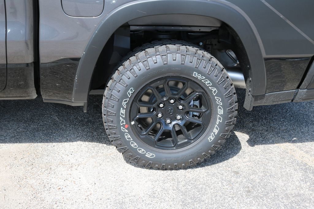 New 2026 RAM 1500 Rebel w/ Rebel Level 1 Equipment Group AWD/4WD image 9