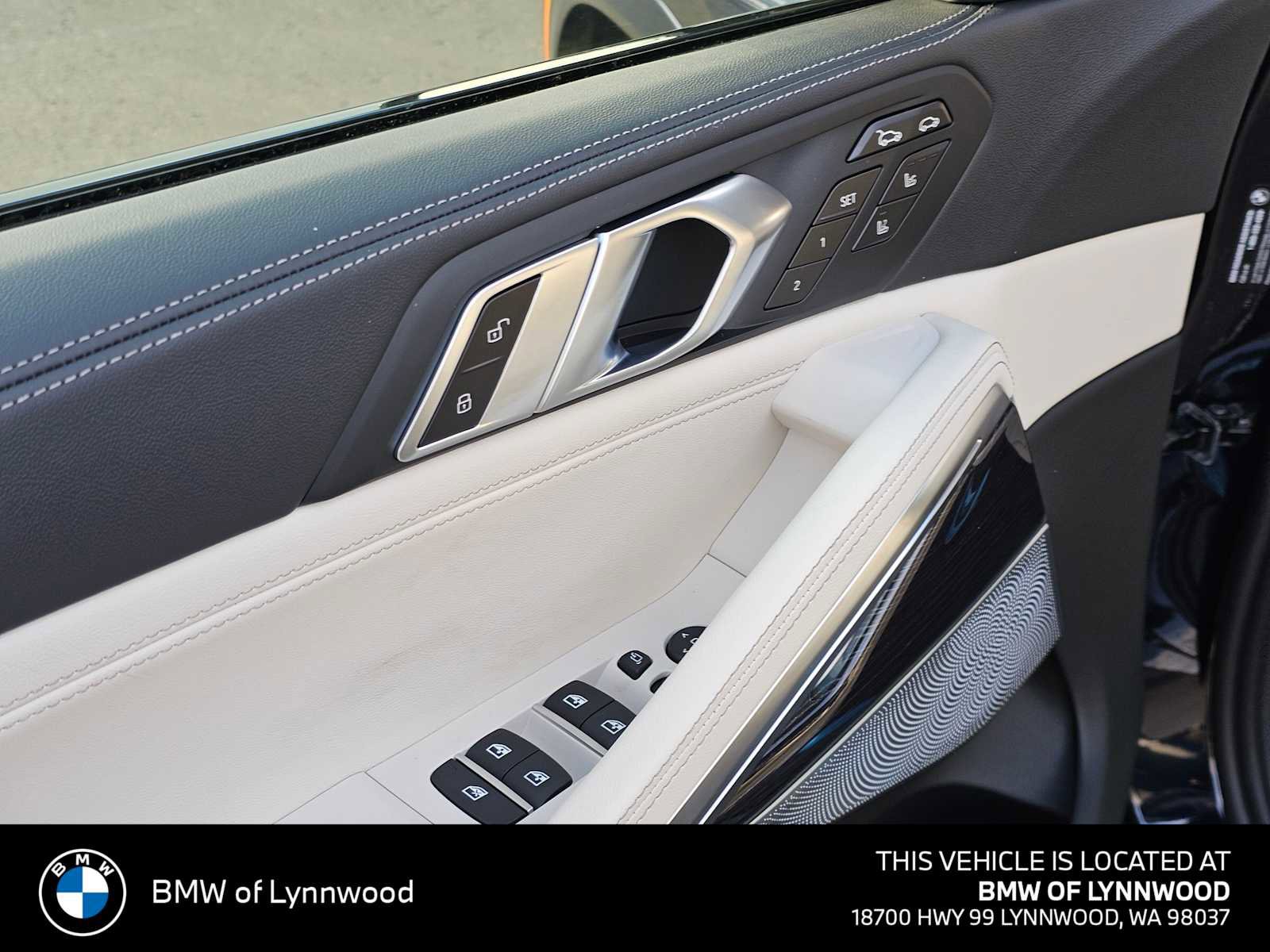 New 2026 BMW X6 M60i AWD/4WD image 23