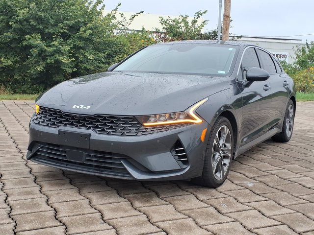 Used 2022 Kia K5 EX w/ EX Premium Package FWD image 2