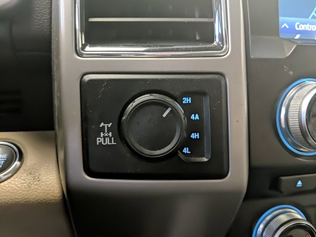 Used 2017 Ford F150 Lariat w/ Equipment Group 502A Luxury image 24