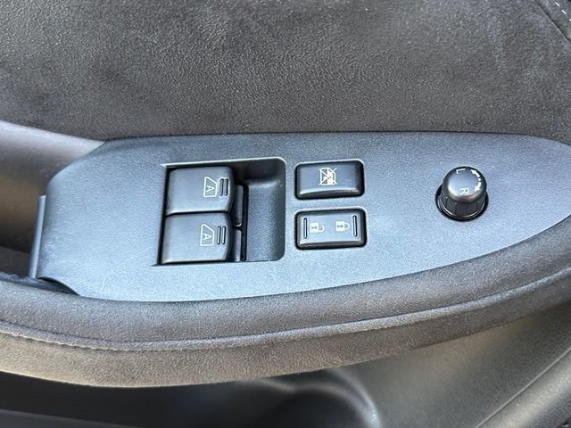 Used 2010 Nissan 370Z Touring RWD image 18