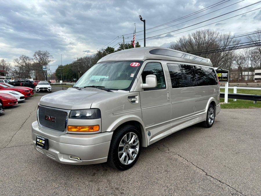 Used 2022 GMC Savana 2500 Extended w/ Enhanced Convenience Package