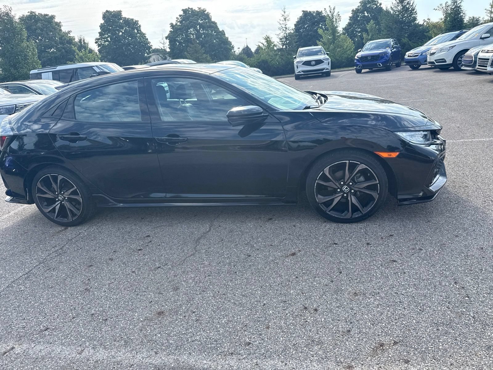 Used 2018 Honda Civic Sport Touring image 4